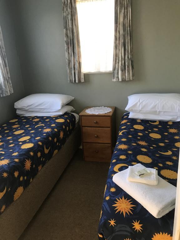 Windsor Lodge & Caravan Park Waitahanui Extérieur photo