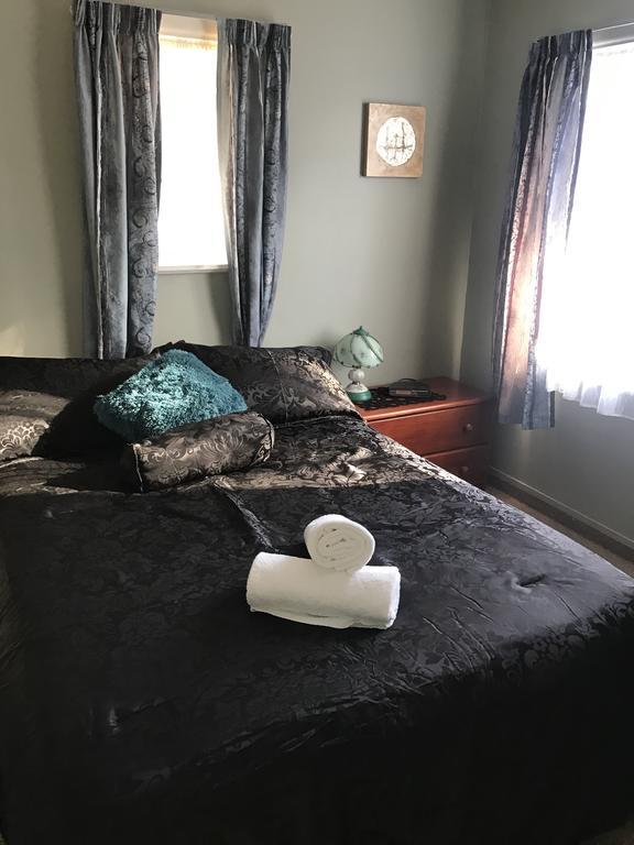 Windsor Lodge & Caravan Park Waitahanui Extérieur photo